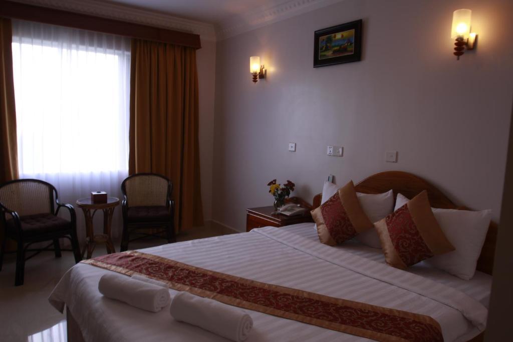White Beach Hotel Сіануквіль Екстер'єр фото