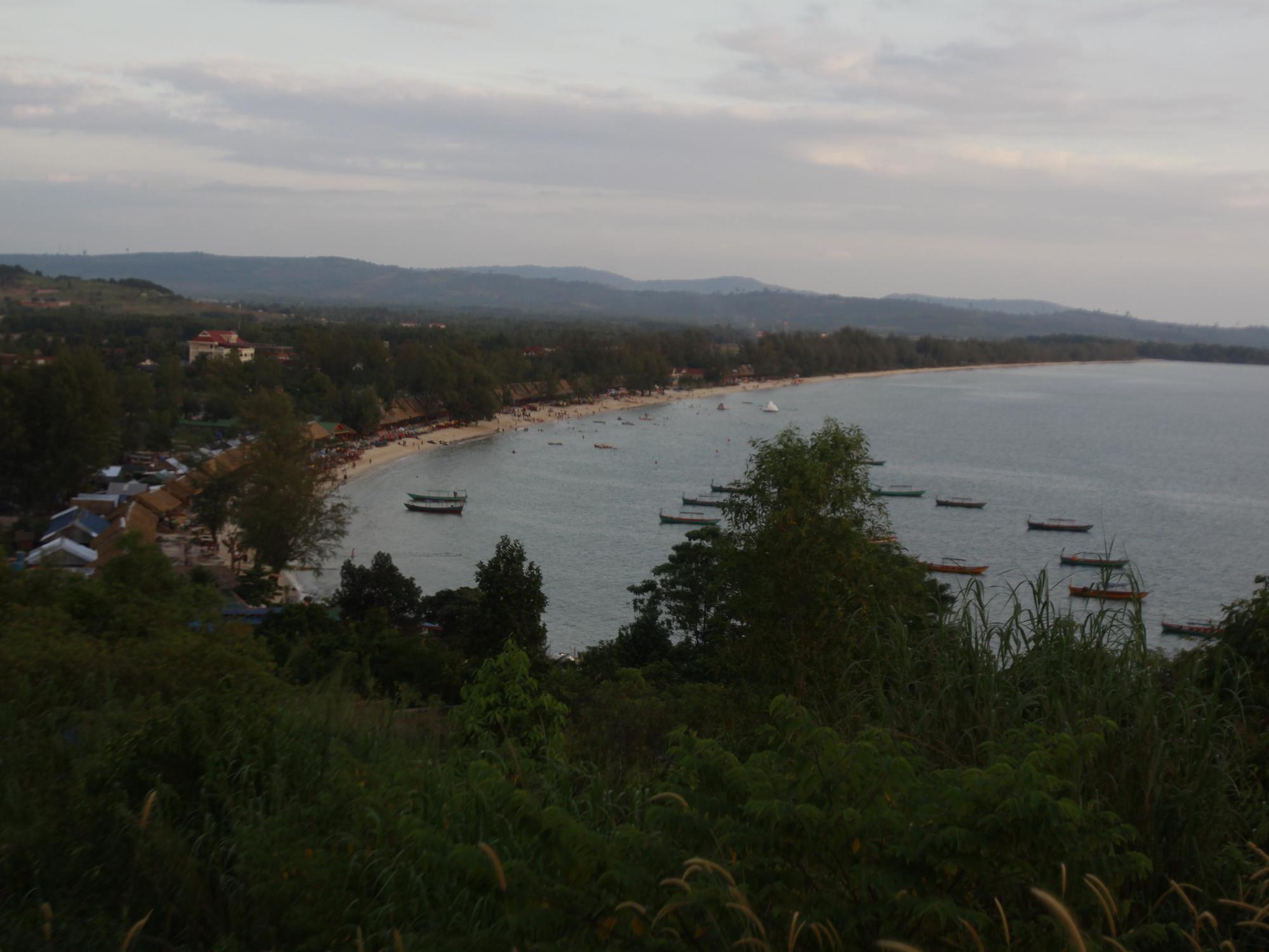 White Beach Hotel Сіануквіль Екстер'єр фото